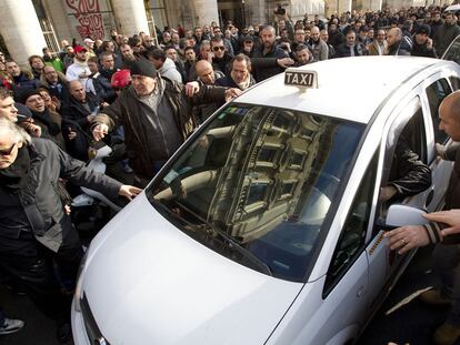 Protestas del gremio de taxistas en Italia