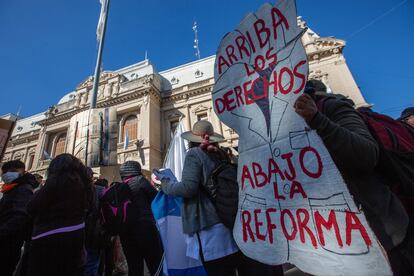 Marcha en Jujuy en contra de la reforma de la Constitución provincial.