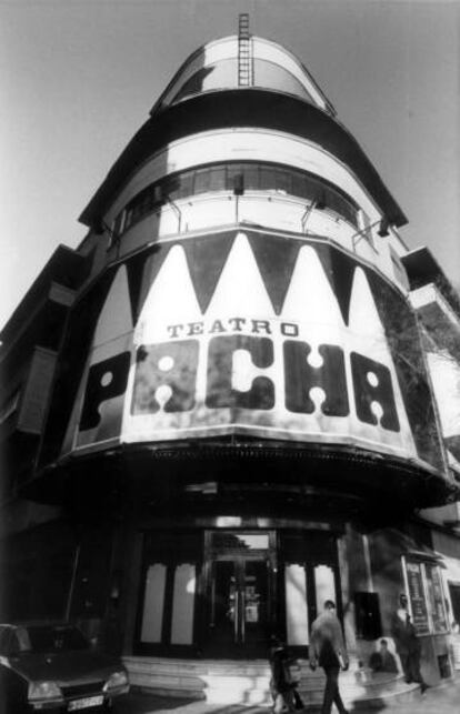 Fachada de la discoteca teatro Pachá, en una imagen tomada en el año de su apertura.