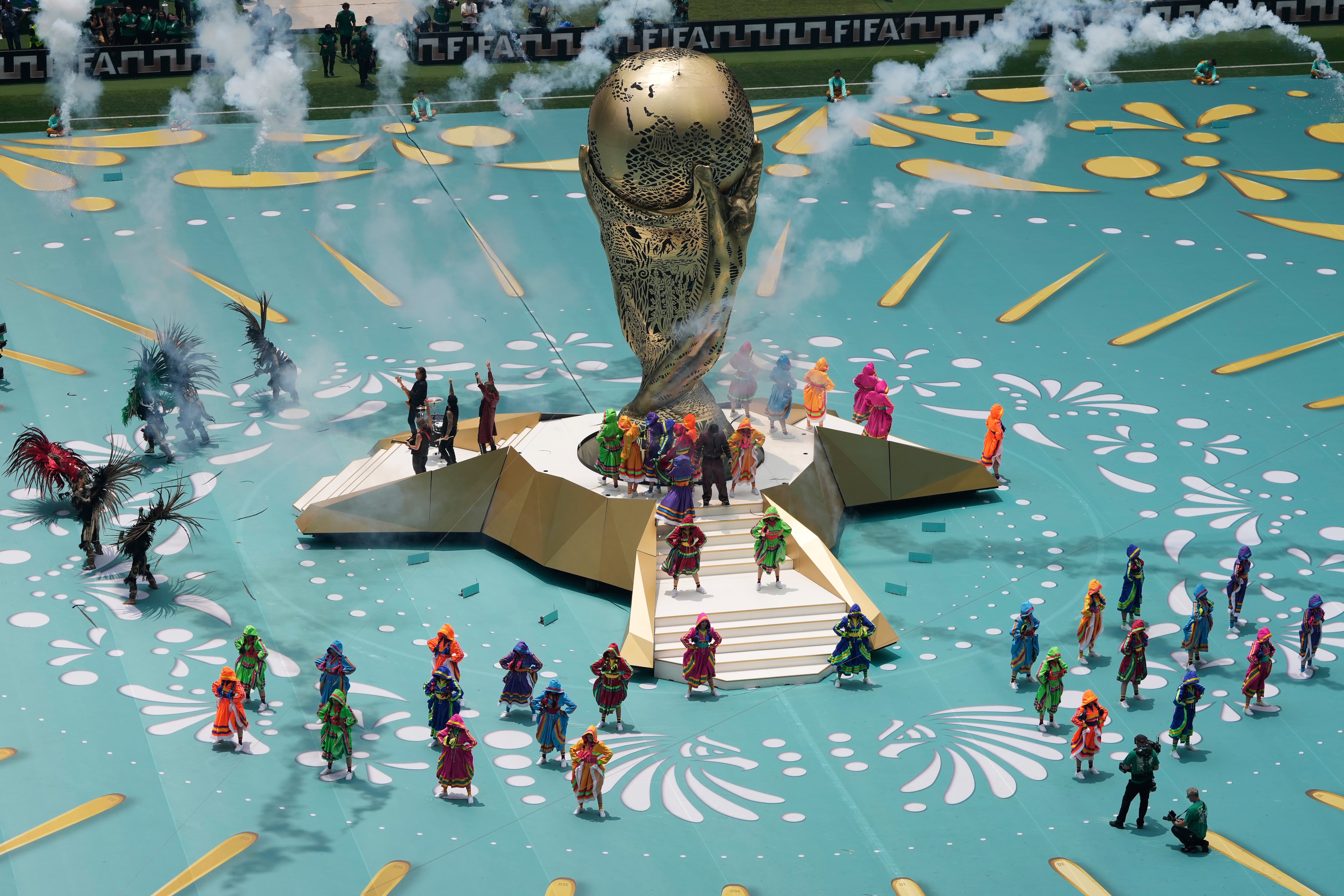 Una ceremonia neutra para un Mundial revuelto