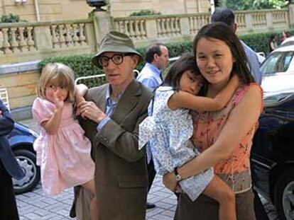 Woody Allen con su famila en San Sebastián