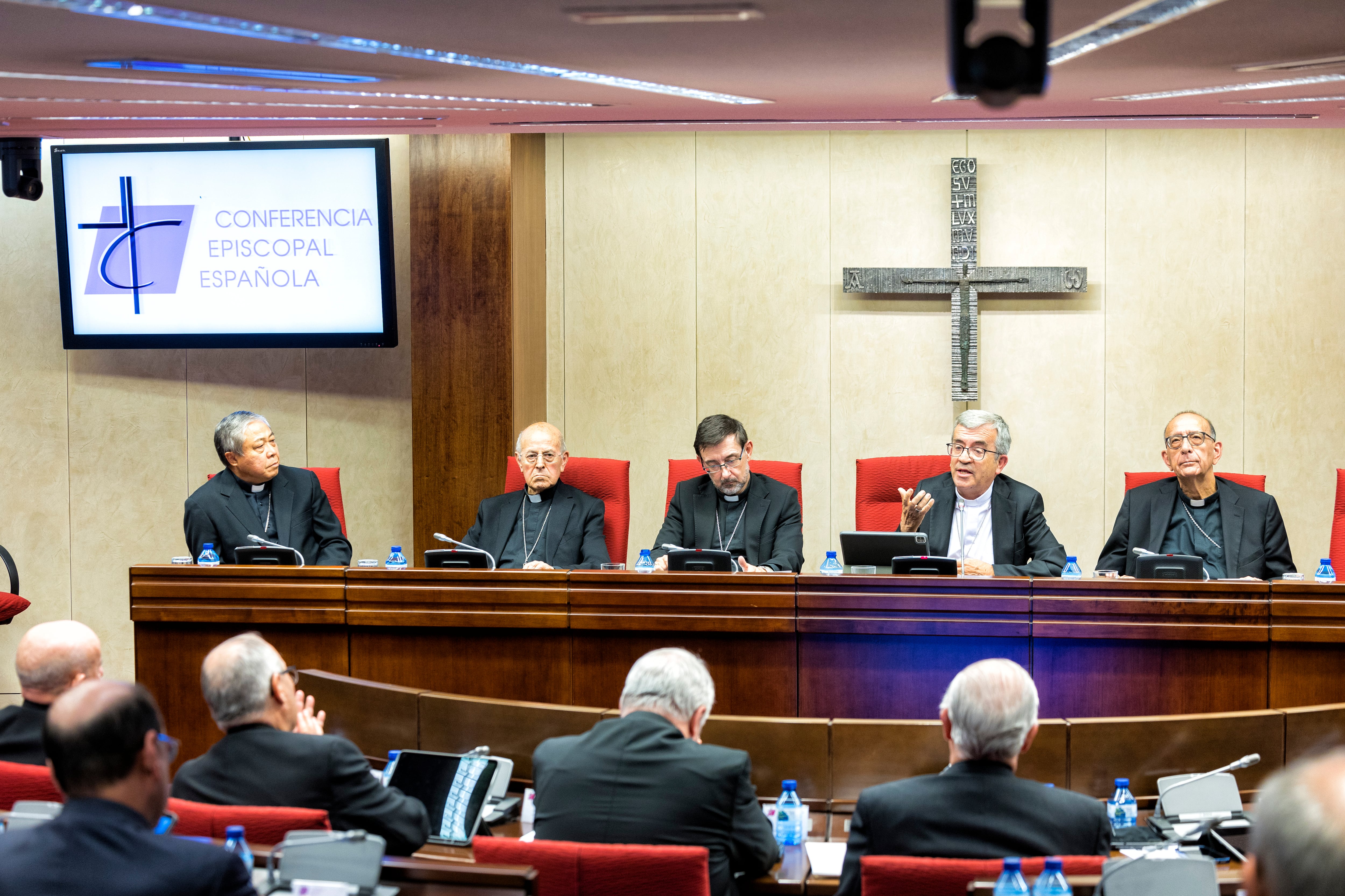 Сенат Испании освобождает жертв от налогов на компенсации