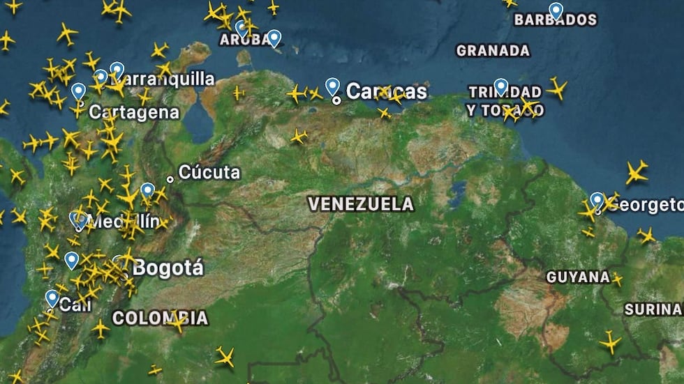 Venezuela’s airspace becomes another battlefield | International | EL ...
