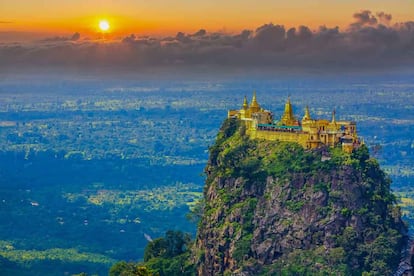 Monte Popa, uno de los iconos de Birmania