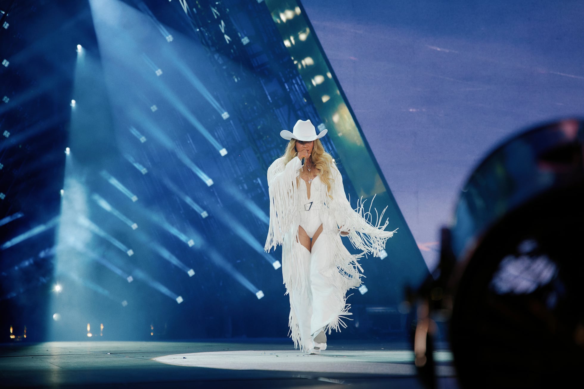 Beyoncé arranca su gira ‘Cowboy Carter’ con un lleno por los pelos y un ...