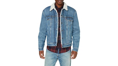 cazadora levi's sherpa enero 2025 6