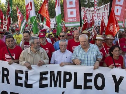 Sindicalistas en una protesta en Sevilla. 