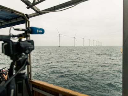 Infraestrutura eólica 'offshore' na Dinamarca.