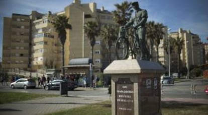 Monument to Spanish workers in Gibraltar.