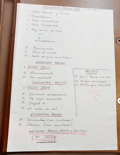 El repertorio del concierto de Depedro en el Teatro Real manuscrito por el propio autor