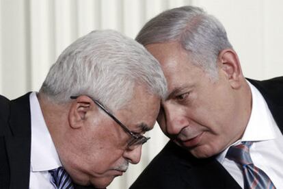 Mahmud Abbas y Benjamín Netanyahu, el pasado día 1 en EE UU.
