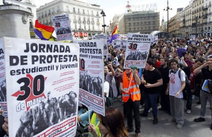 Manifestación del Sindicato de Estudiantes en contra del paro juvenil en la Puerta del Sol.