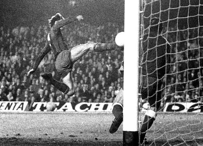 El famoso gol de Cruyff al Atlético en diciembre de 1973.