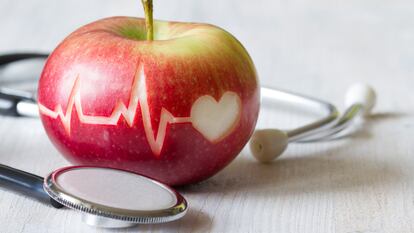 Una dieta saludable es el mejor antídoto contra los factores de riesgo cardiovascular: el colesterol 'malo', la diabetes, la hipertensión, el tabaquismo, la obesidad y el sedentarismo