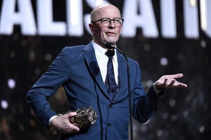 Jacques Audiard recibe el César a la mejor direccion por 'The Sisters Brothers'.