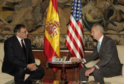 El ministro de Defensa español, Pedro Morenés, y su homólogo norteamericano, Leon Panetta.