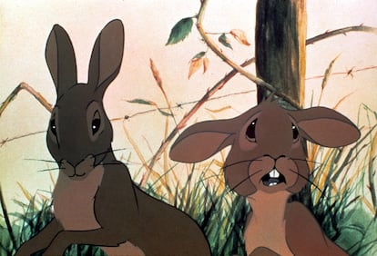 Fotograma de la película de animación 'Watership down' (1978) estrenada en España con el título 'Orejas largas'.