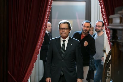 Artur Mas entra al hemiciclo catalán en una imagen tomada el 6 de abril del año pasado.