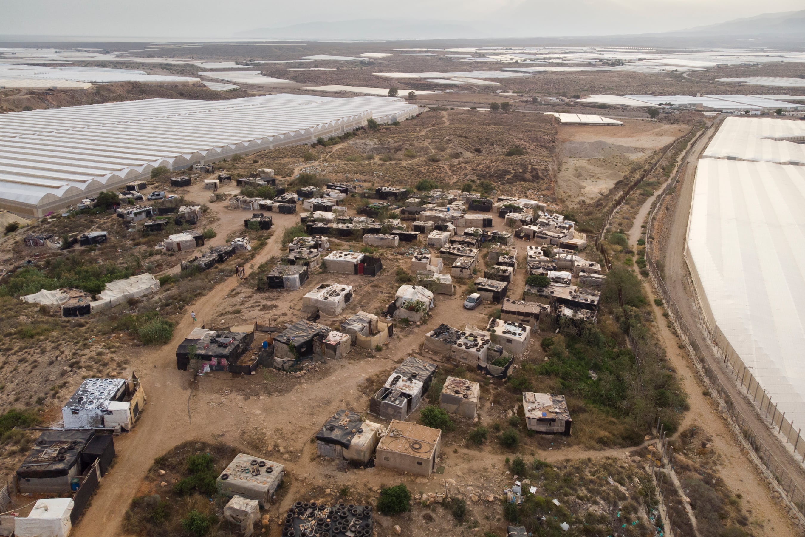 Мигранты Нихара борются за лучшее будущее