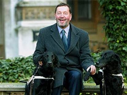 El ministro del Interior británico, David Blunkett