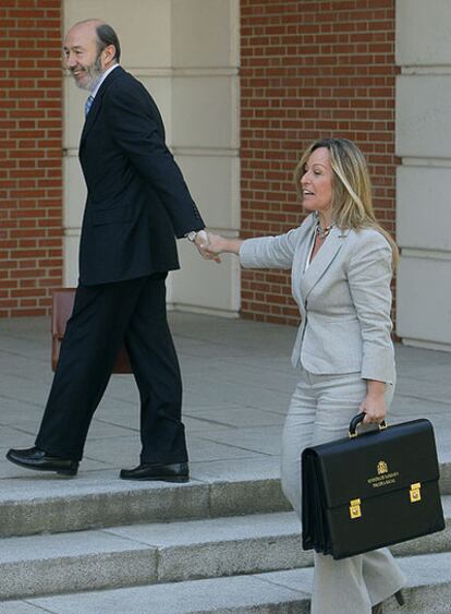 Trinidad Jiménez y Alfredo Pérez Rubalcaba, en La Moncloa.