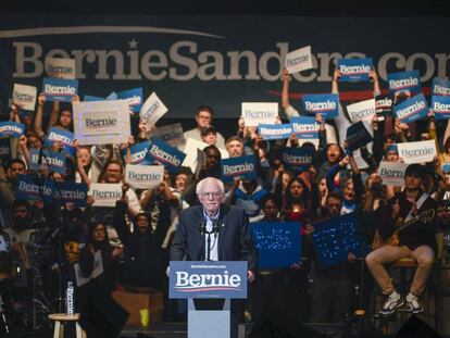 Bernie Sanders, em ato de campanha em Cedar Rapids (Iowa).