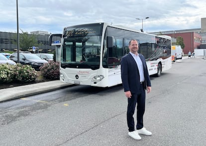 Suiza ensaya bajar del coche durante un mes a sus ciudadanos: “Tengo la sensación de aprovechar más el tiempo”