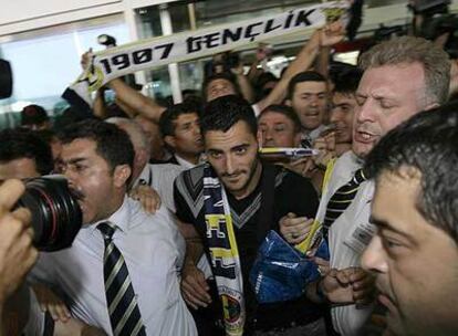 Güiza, a su llegada al aeropuerto de Estambul.