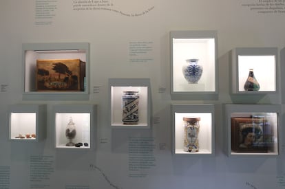 Diferentes objetos de la exposición "La Botica de Lope".