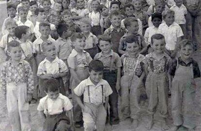 Un grupo de niños chipileños, a principios del siglo XX.