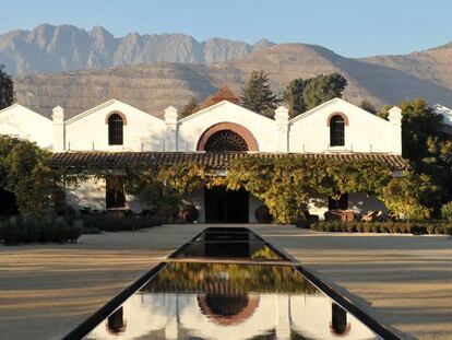 Bodegas de Vi&ntilde;a Err&aacute;zuriz. 