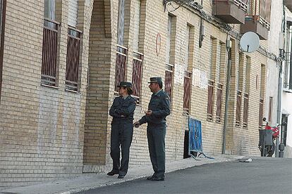 Prisión al joven que mató de un disparo a su padre en Granada