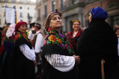 Esta Fiesta nació en 1994 a iniciativa de la Asociación Trashumancia y Naturaleza, en colaboración con el Ayuntamiento de Madrid, para reivindicar la aprobación de la nueva Ley de Vías Pecuarias.