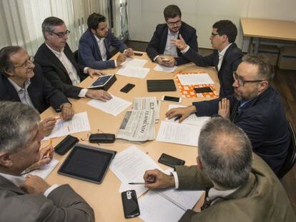 Reuni&oacute;n de miembros del comit&eacute; nacional de pactos poselectorales de Ciudadanos. 