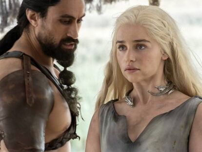 Joe Naufahu y Emilia Clarke en la sexta temporada de &#039;Juego de Tronos&#039;