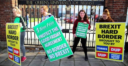 Protesta contra el Brexit en la Queen University de Belfast, en Irlanda del Norte. 