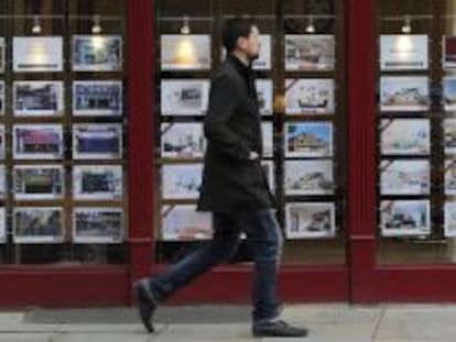 El euríbor retoma la senda bajista y reducirá las hipotecas 780 euros al año