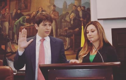 Miguel Uribe durante su posesión como presidente del Concejo de Bogotá, en 2014, con apenas 28 años.
