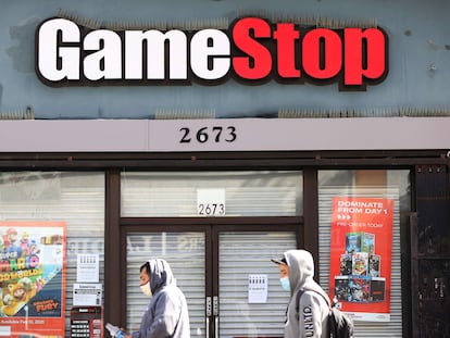 Fachada de una tienda de GameStop en San Francisco (EE UU), el 10 de marzo.
