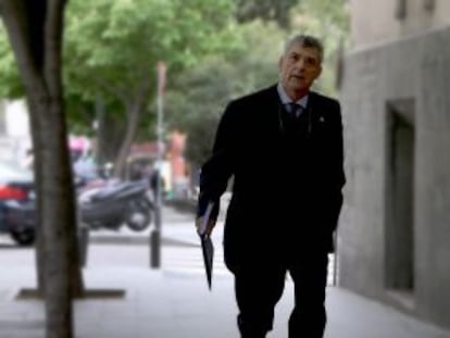 Villar entrando a declarar por el caso de la Ciudad del Fútbol de Las Rozas.