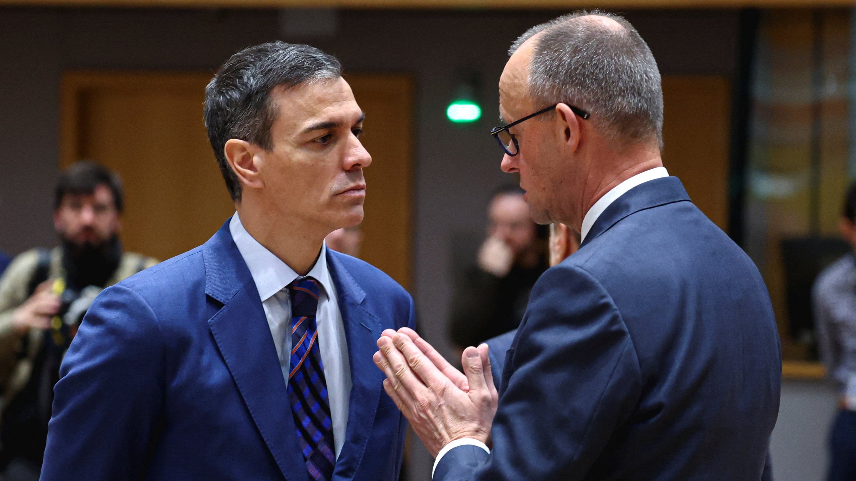 Sánchez y Merz sellan la paz: “Ya sé que en privado nos defendiste ante Trump. Gracias”