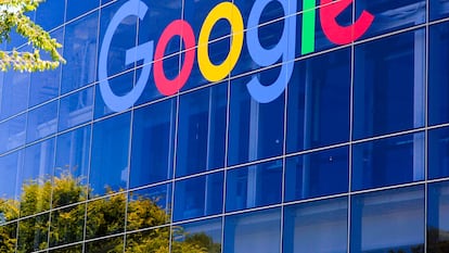 Mountain View, CA/USA - May 21, 2018: Exterior view of a Googleplex building, the corporate headquarters complex of Google and its parent company Alphabet Inc.