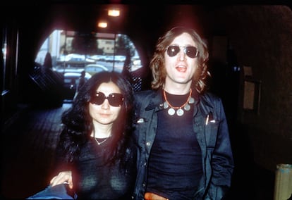 Yoko Ono and John Lennon walking through New York in 1979, the year the Beatle recorded the original version of 'Now and Then.'

 