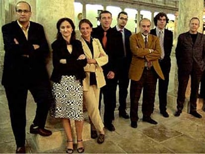 Alí Lmrabet y la presidenta de la Unió, Amparo Bou, a la izquierda, con los otros premiados anoche.