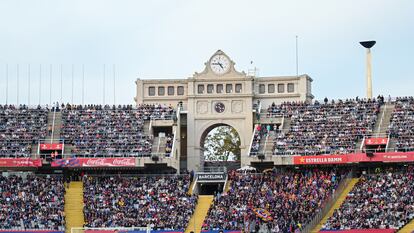 El FC Barcelona juega contra el Alavés en el Estadi Olímpic Lluís Companys de Montjuïc. David Ramos/Getty Images