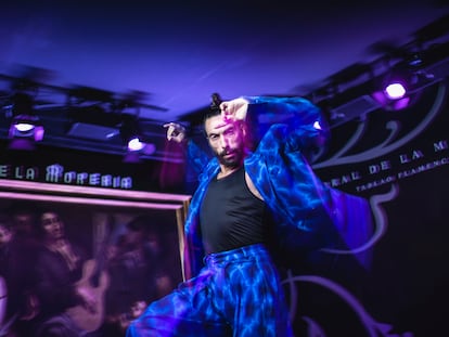 El bailaor Eduardo Guerrero, en el tablao flamenco del Corral de la Morería, en Madrid.