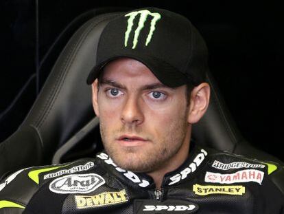 Cal Crutchlow, en el box de Yamaha