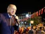 Turkish President Tayyip Erdogan addresses his supporters in Rize, Turkey August 10, 2018. Cem Oksuz/Presidential Palace/Handout via REUTERS ATTENTION EDITORS - THIS PICTURE WAS PROVIDED BY A THIRD PARTY. NO RESALES. NO ARCHIVE.