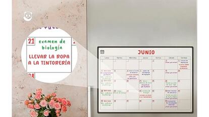 Calendario magnético en una nevera