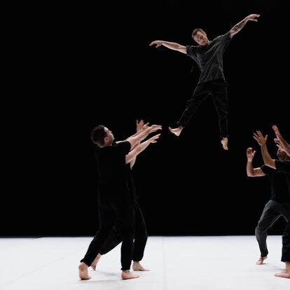 Escena de la Danza 'Contre-nature'. Fotografía: PATRICK IMBERT